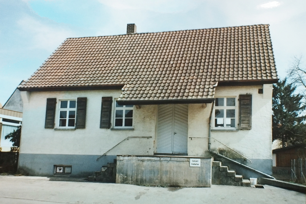 Milchüsli vor dem Umbau zum Probelokal. Treffpunkt der Dorfjugend.