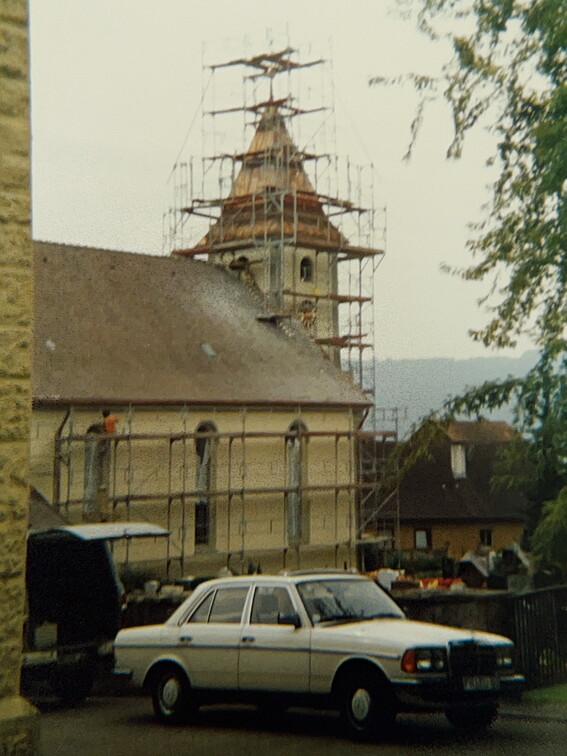 St.Katharina Kirche eingerüstet während der Renovation.