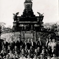 Ausflug der Feuerwehr im Mai 1960. Hier beim Niederwalddenkmal bei Rüdesheim.